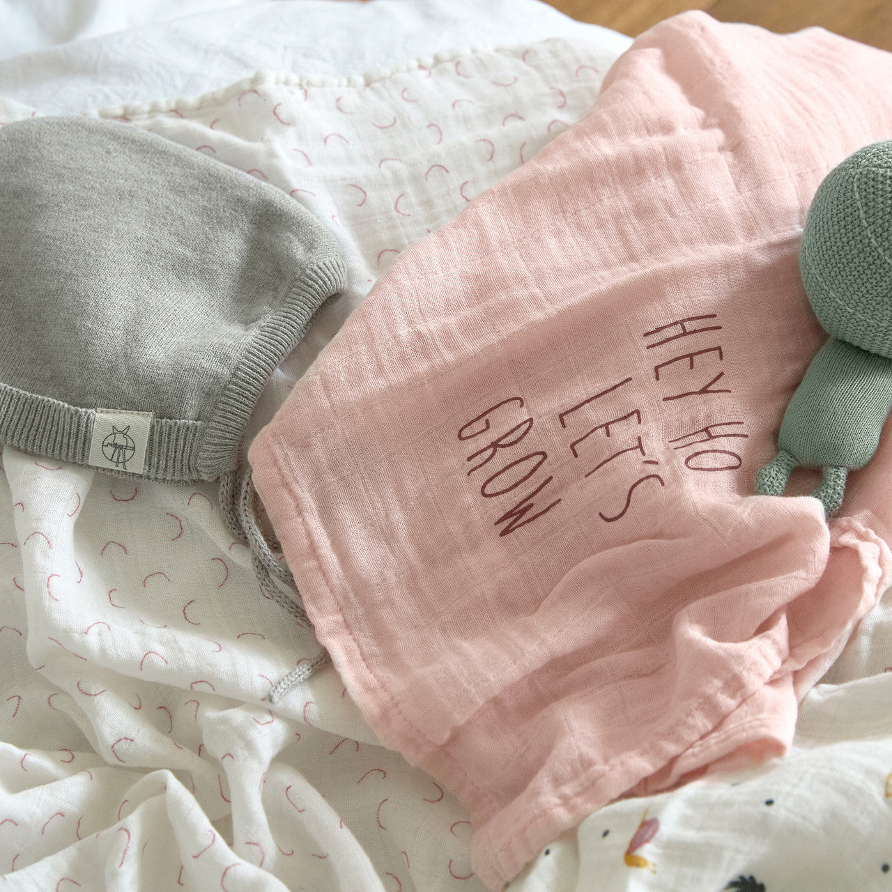 Pucktuch - Hey ho let´s grow Heavenly Soft Swaddle rosa