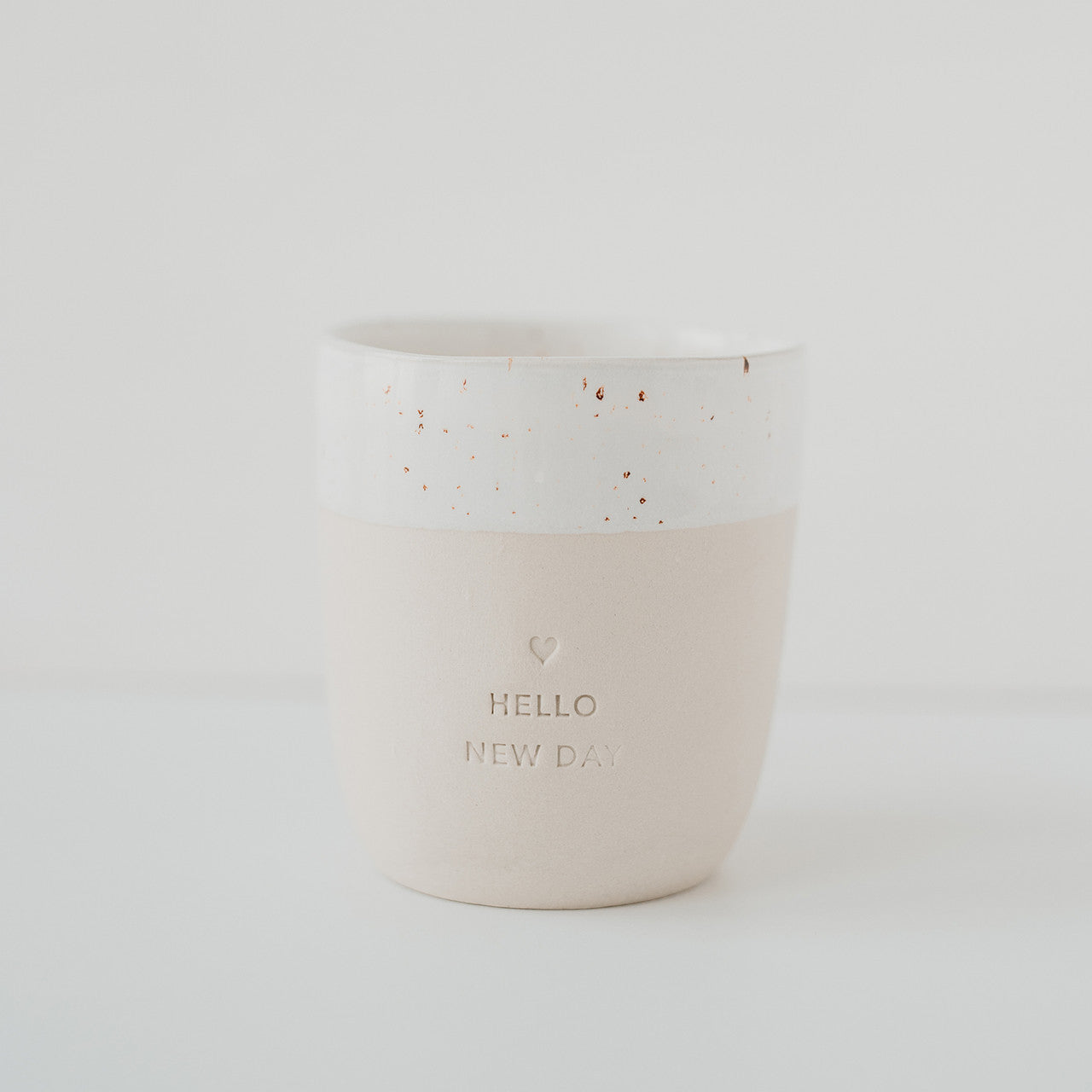 Becher Hello New Day