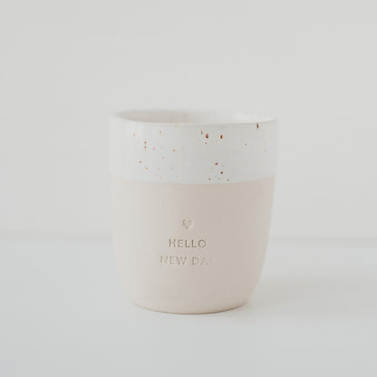 Becher Hello New Day