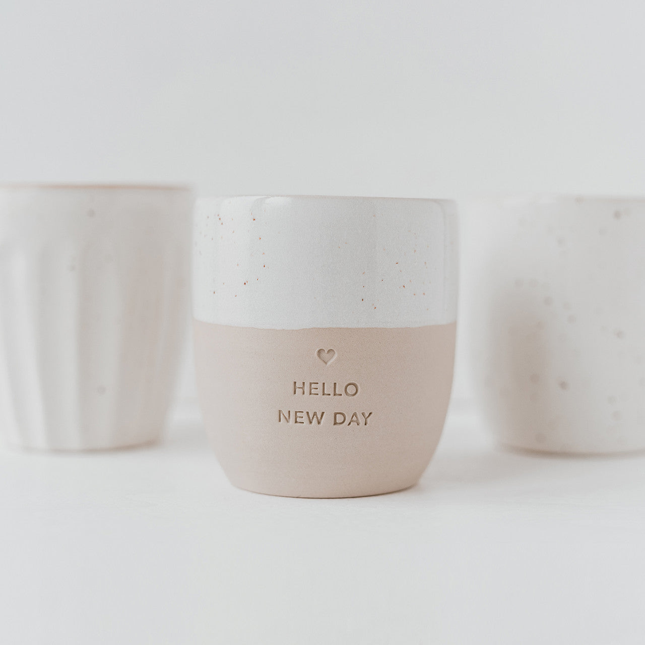 Becher Hello New Day