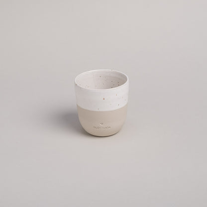 Kleiner Becher Glücklich